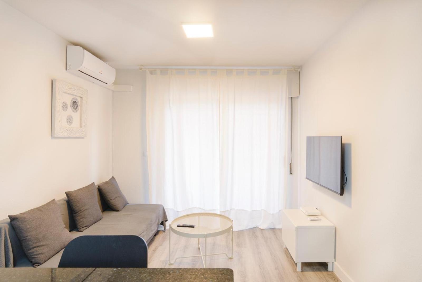 Apartamento Primera Linea De Playa Fuengirola Exterior photo