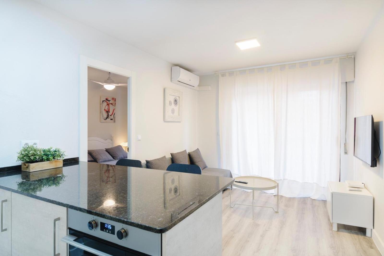 Apartamento Primera Linea De Playa Fuengirola Exterior photo